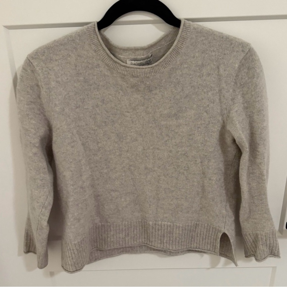 Rachel Zoe Light Gray Crew Neck Cashmere Sweater size M